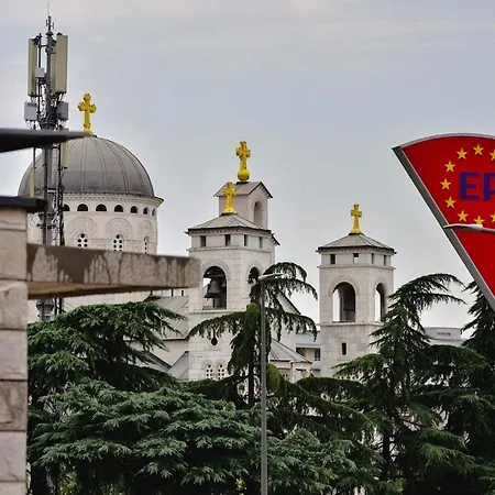 דירה Olivers Cozy And Spacious פודגוריצה