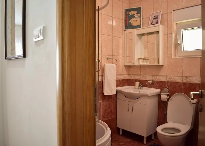 דירה Olivers Cozy And Spacious פודגוריצה