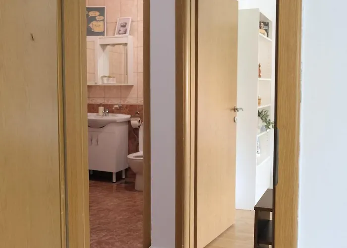 Olivers Cozy And Spacious * פודגוריצה