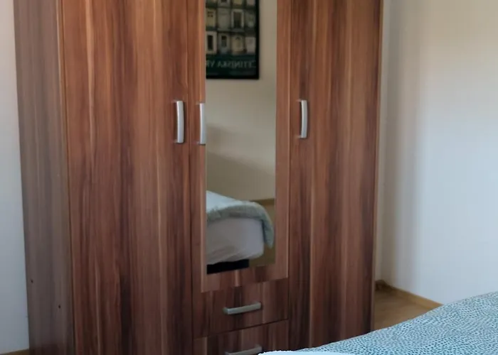 Olivers Cozy And Spacious Daire